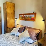 2 Cu Πανσιόν 4*